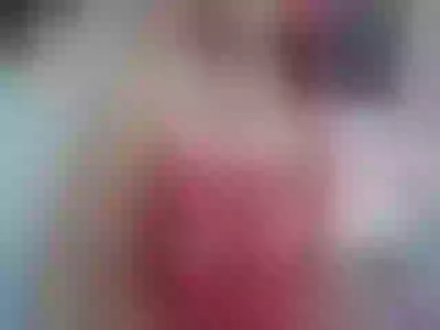 Live sex webcam photo for IndianMama #265621479