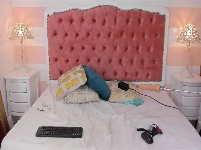 Live sex webcam photo for Keirab #264424050