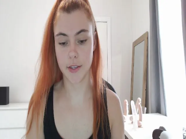 Live sex webcam photo for Peach888__ #263225388