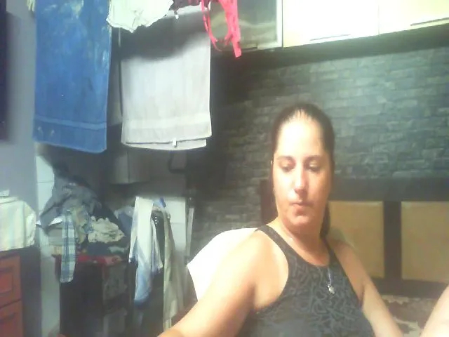 Live sex webcam photo for MGabrielle #260491409
