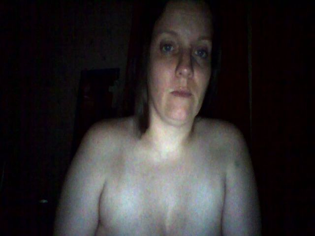 Live sex webcam photo for YoungMomma2 #258063895