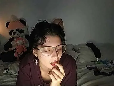 Live sex webcam photo for S_Sophie #244184248