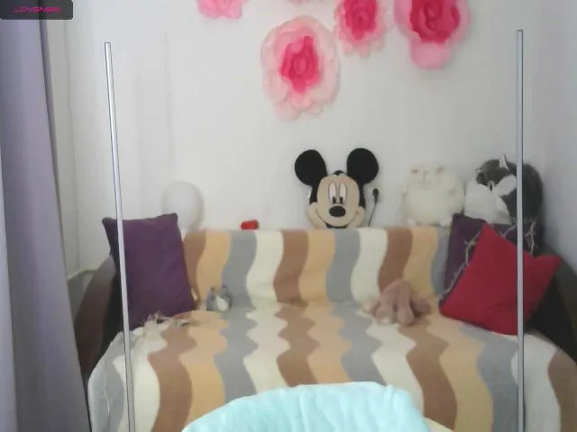 Live sex webcam photo for WomanCatt #263038520