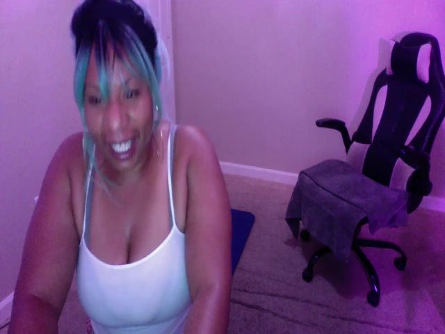 Live sex webcam photo for Juiciikulture #264429735