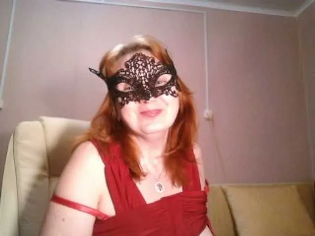 Live sex webcam photo for leeloofire #242950000