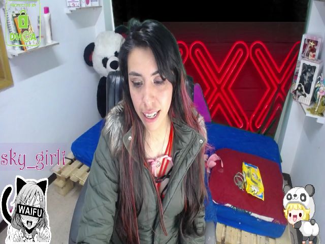 Live sex webcam photo for Sky_girl1 #259523262