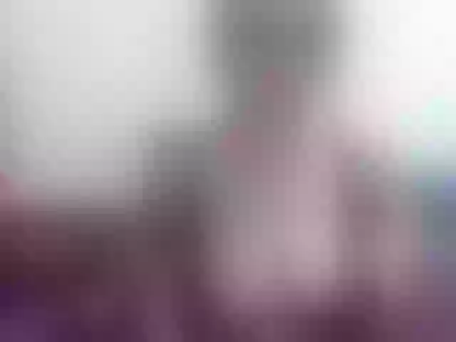 Live sex webcam photo for moniqdiamond #252047179