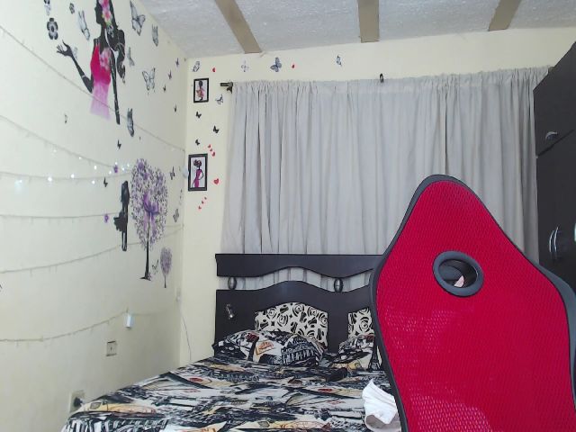 Live sex webcam photo for Tamara_stephs #252741436