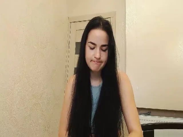 Live sex webcam photo for MarcyBB #260379812