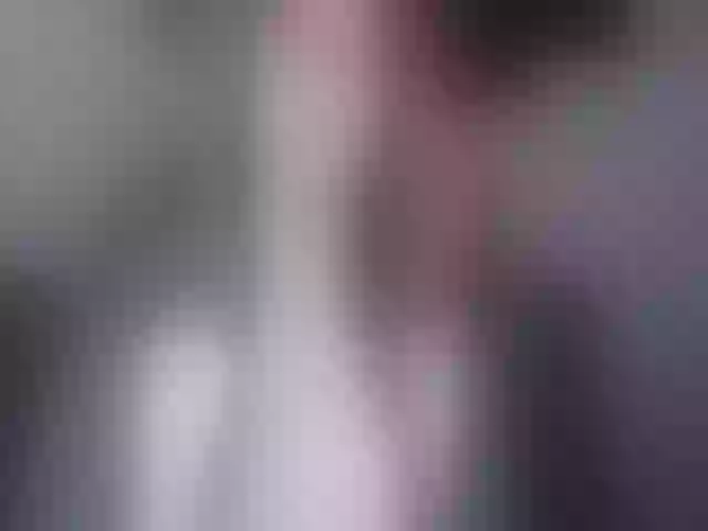 Live sex webcam photo for LycanGirl #254993448