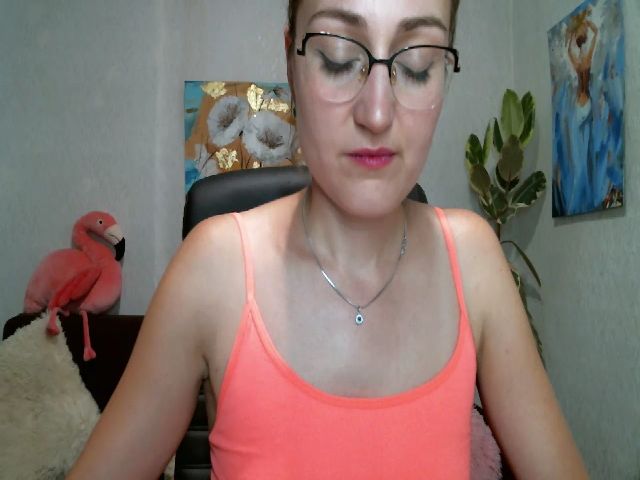 Live sex webcam photo for CuteTinaRose #257628210