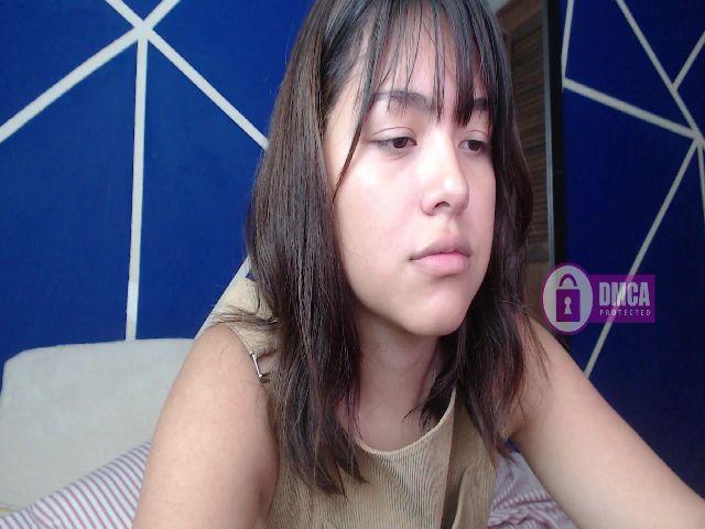 Live sex webcam photo for Angelin_cute #255998279