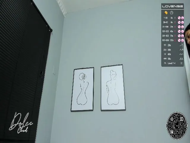 Live sex webcam photo for Dolce_chanel #258994713