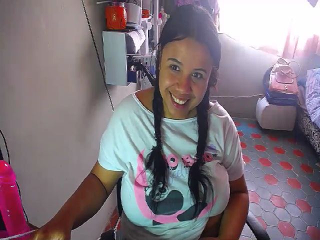 Live sex webcam photo for Giorgia_trish #265007748