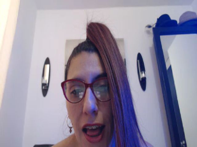 Live sex webcam photo for Sandrylove #256871488