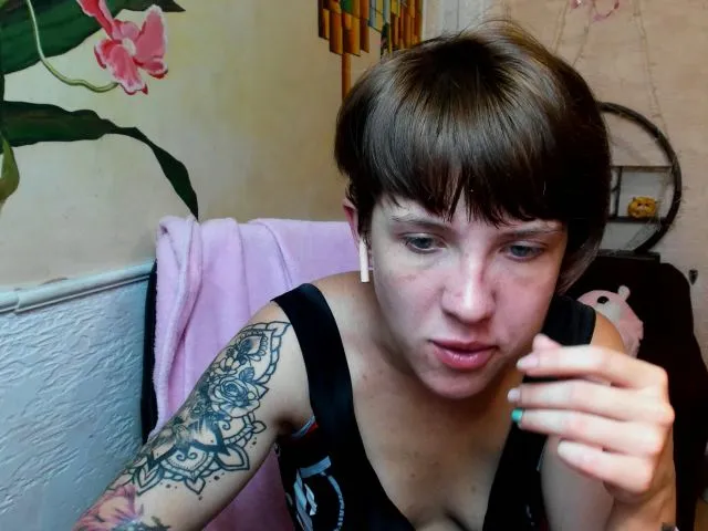 Live sex webcam photo for Reginasmilee #252704133