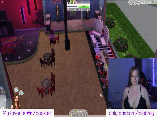 Live sex webcam photo for LolaBray_ #256134664