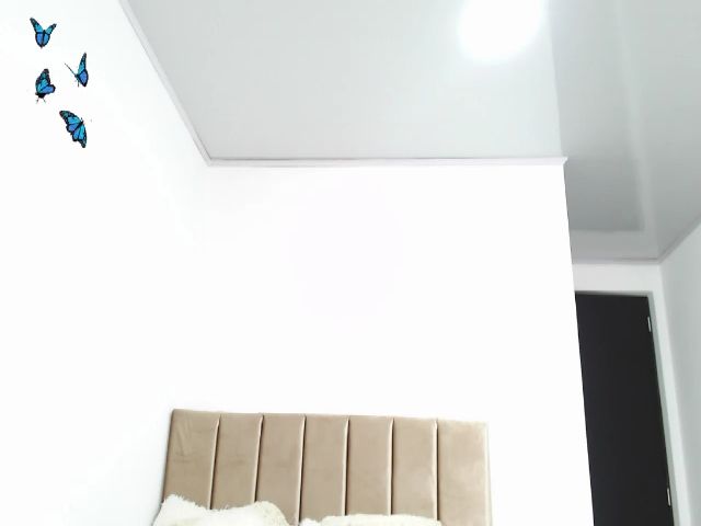 Live sex webcam photo for Laura_connor #262742481