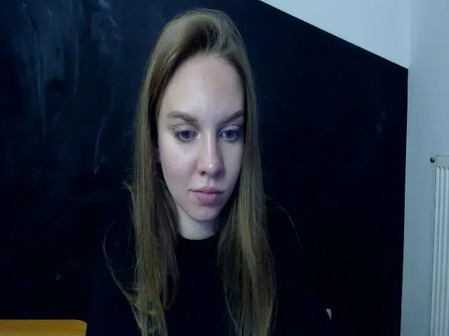Live sex webcam photo for HappySecret_ #257124840