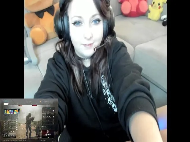 Live sex webcam photo for PrincessBluu #260882287