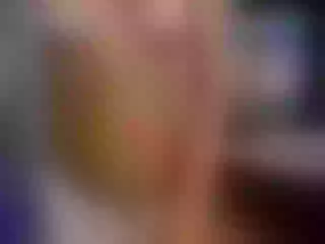 Live sex webcam photo for HelenAmour #261445370