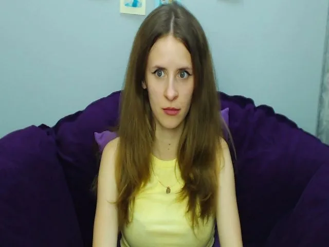Live sex webcam photo for KristenKravit #258489322