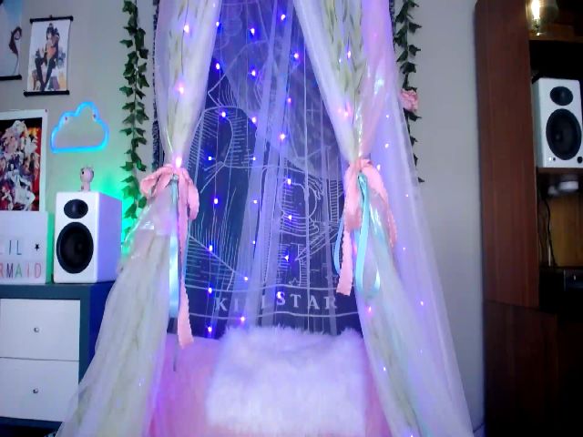 Live sex webcam photo for lil_purrmaid #255742173