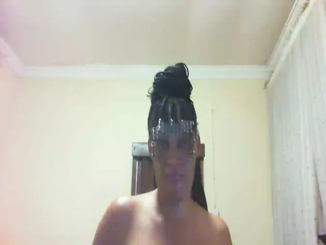 Live sex webcam photo for Booby69x #263899286