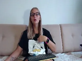 Live sex webcam photo for UrBlack_Kitty #251768494
