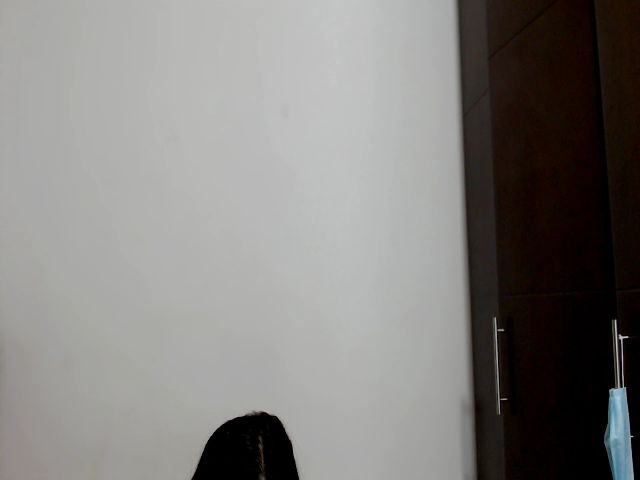 Live sex webcam photo for Angelina323 #254350100