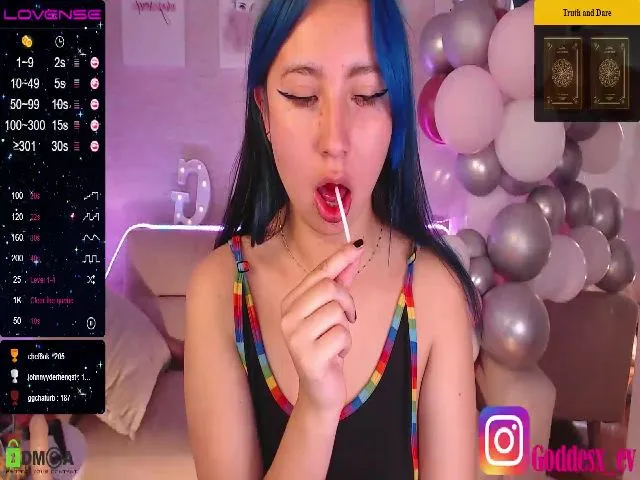 Live sex webcam photo for Tokio_Es #264354201