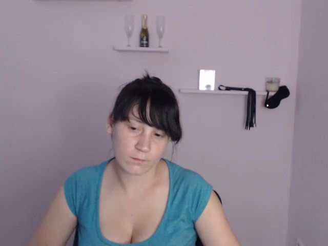 Live sex webcam photo for SofinaKers #260302847