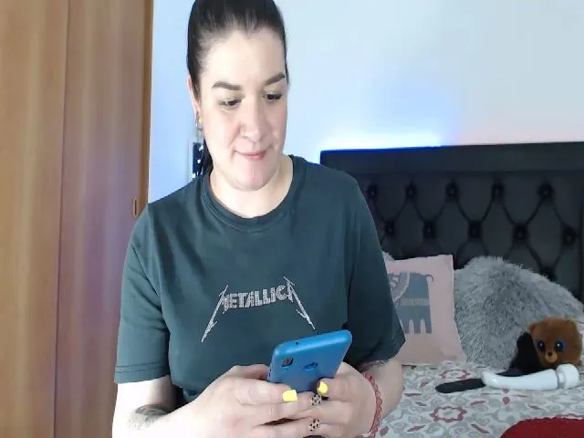 Live sex webcam photo for Abby_owen_ #260621047