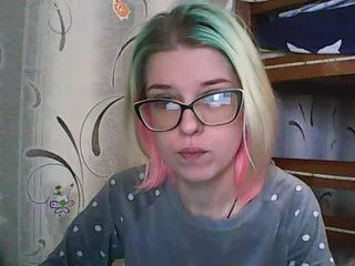 Live sex webcam photo for malvinella #240734186