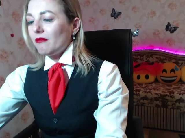 Live sex webcam photo for sonya2121 #245225146