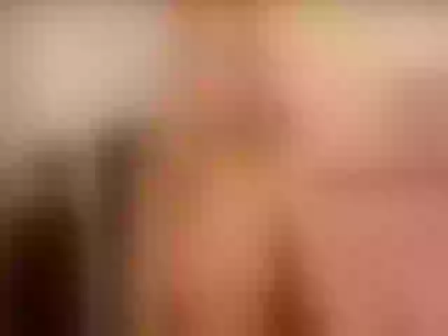 Live sex webcam photo for LoreenThornon #261120941