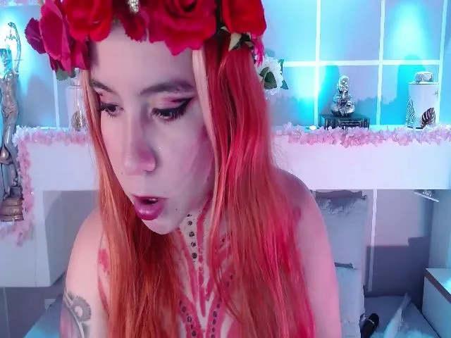 Live sex webcam photo for CiaraWatson #262546911