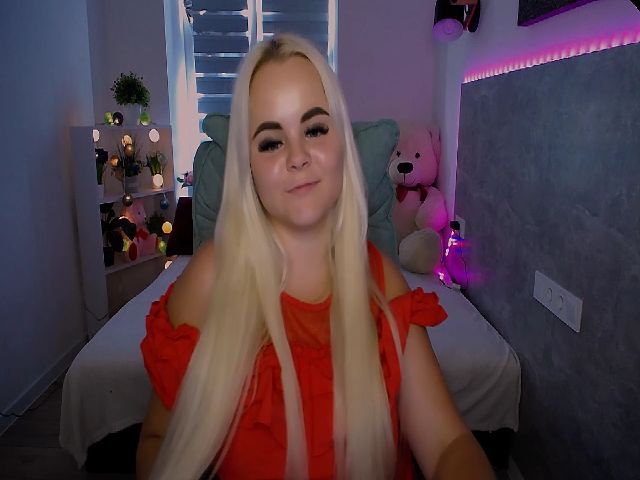 Live sex webcam photo for Jenni__fer #261146572