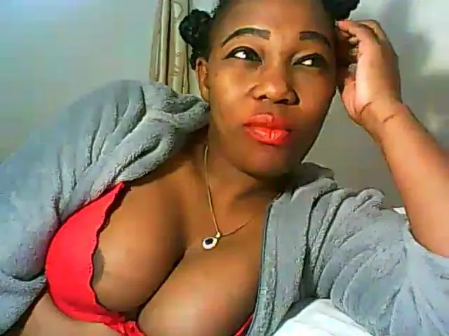 Live sex webcam photo for AfriPrincess #263545166