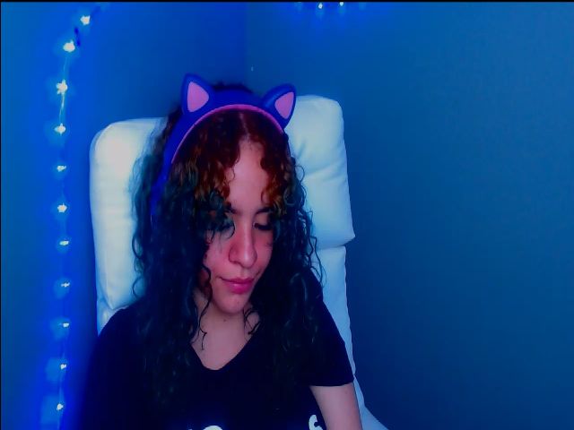 Live sex webcam photo for Tattiana_love #253055435