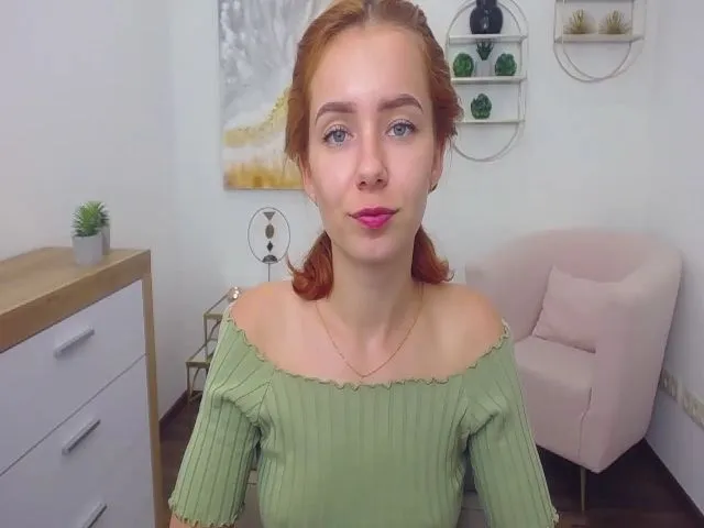 Live sex webcam photo for MircellaGrey #256523666