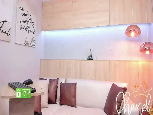 Live sex webcam photo for Chaneladams_ #260711980