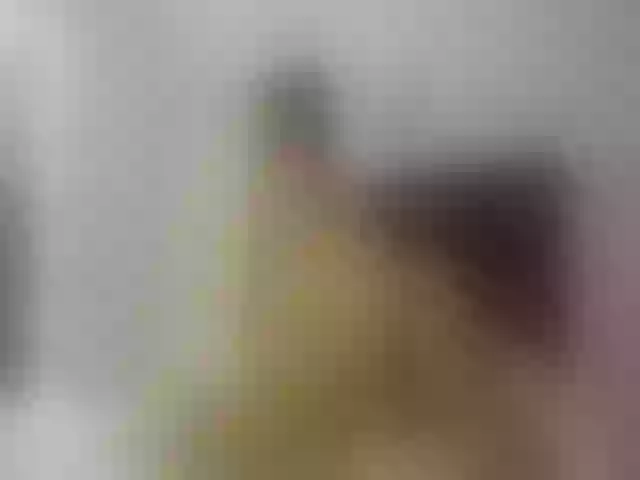Live sex webcam photo for LittleRed2u #256480435