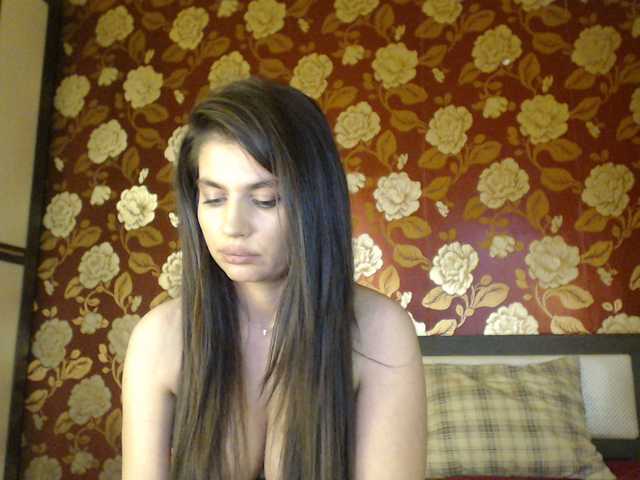 Live sex webcam photo for bluedesire #241118968