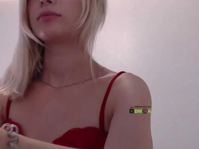 Live sex webcam photo for Nistellacooi #253959267