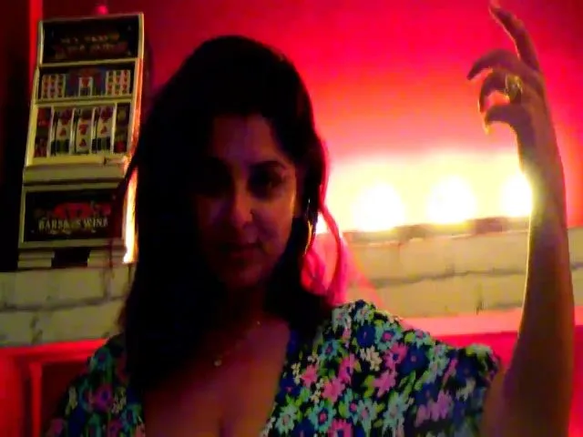 Live sex webcam photo for HalleyBB #261289700