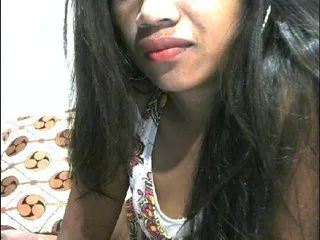 Live sex webcam photo for TinahForyh #240783321