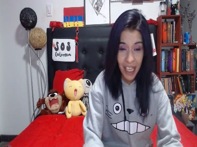 Live sex webcam photo for MilfKatty #253032996