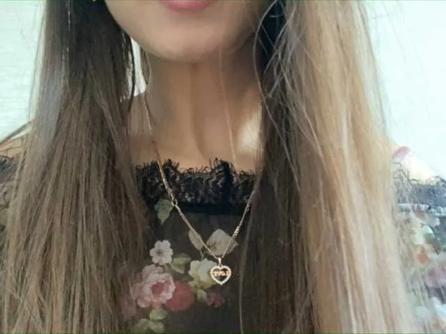 Live sex webcam photo for ArwenGold #241306112