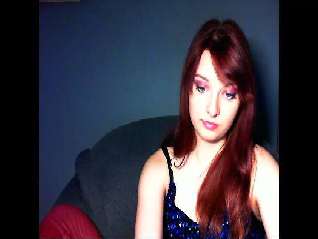 Live sex webcam photo for VirginLuna18 #256392601